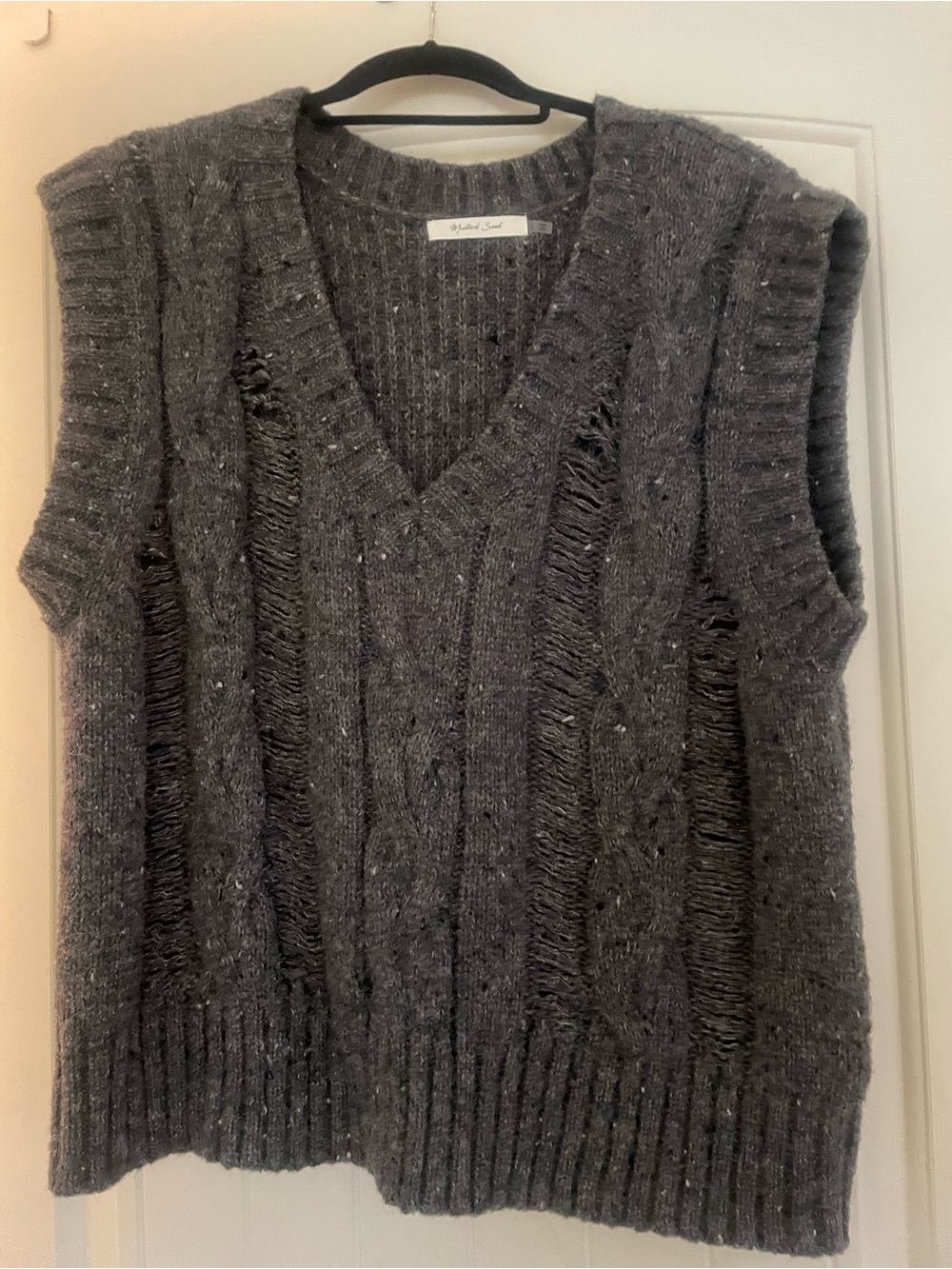 Mustard Seed Charcoal Gray V-Neck Knit Sweater Vest